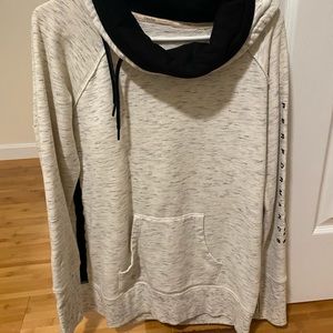 woman’s calvin klein performance sweatshirt